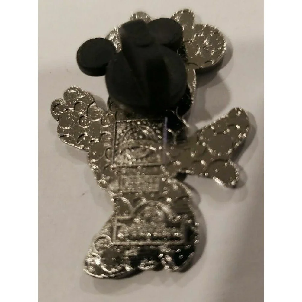 Disney Pin 00002 Minnie Mouse Yellow High Heel Shoes Pumps Red Hair Bow & Gloves